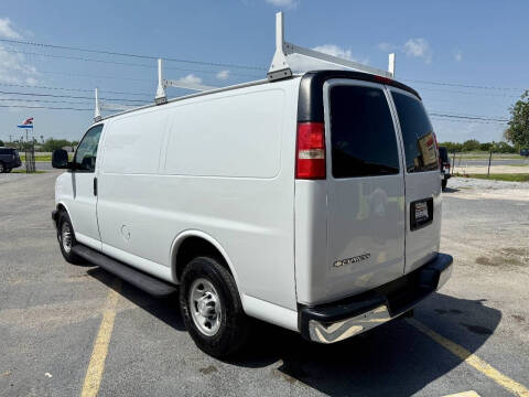 2018 Chevrolet Express 2500