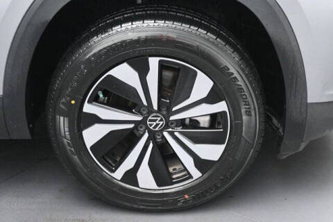 2024 Volkswagen Atlas SE