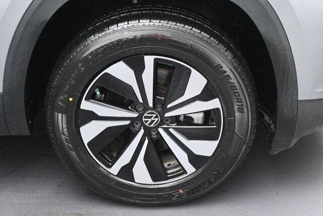 2024 Volkswagen Atlas SE