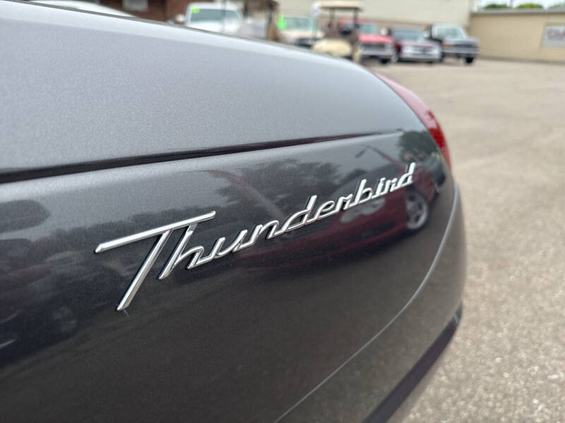 2003 Ford Thunderbird Deluxe