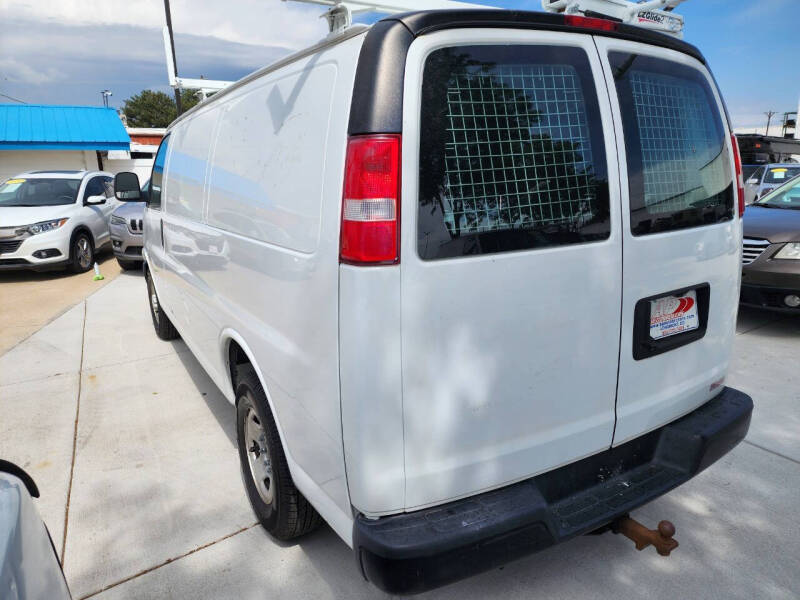 2018 Chevrolet Express 2500