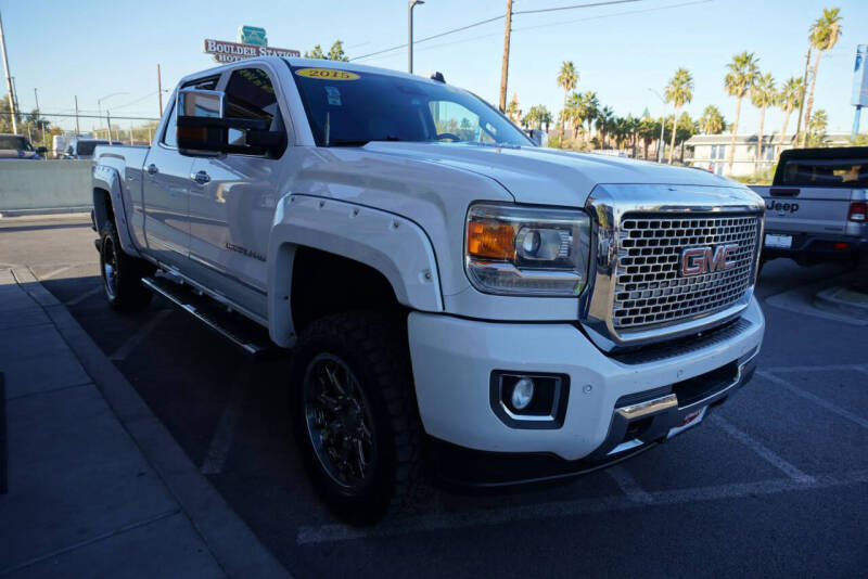 2015 GMC Sierra 2500HD Denali