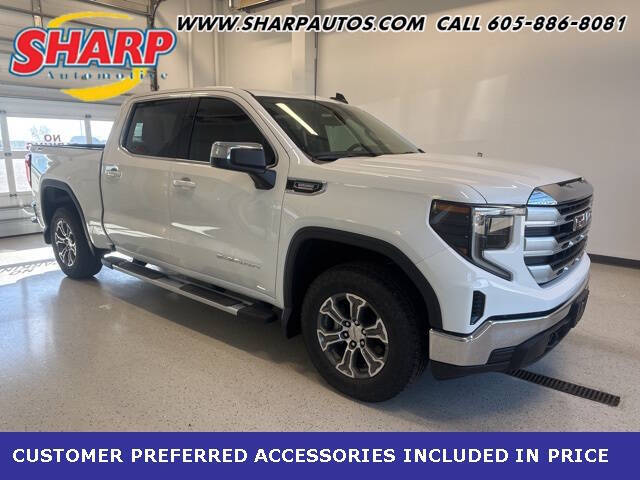 2026 GMC Sierra 1500 SLE's photo