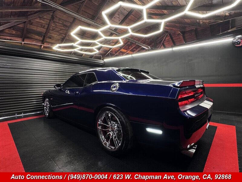2014 Dodge Challenger SRT8