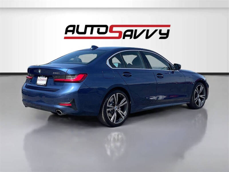 2021 BMW 3 Series 330i