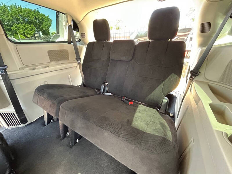 2012 Dodge Grand Caravan Crew