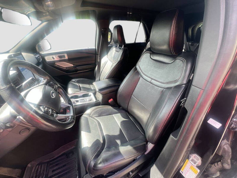 2021 Ford Explorer ST