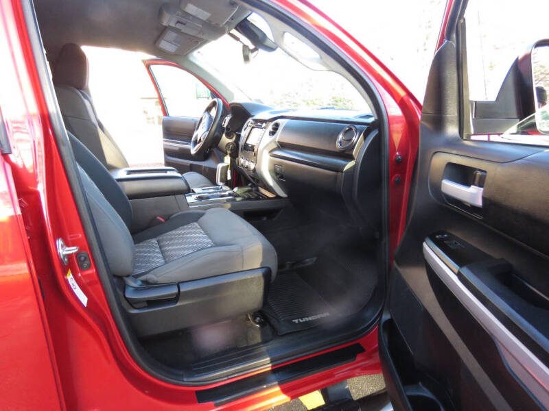 2019 Toyota Tundra SR5