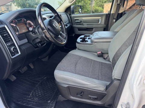 2019 RAM 1500 Classic SLT