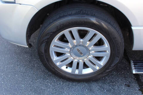 2012 Lincoln Navigator
