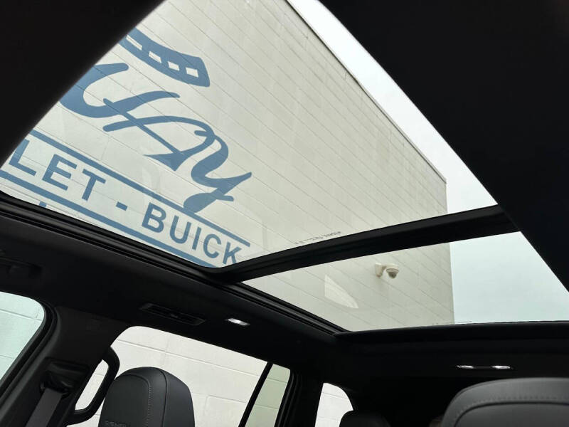 2024 GMC Acadia Denali