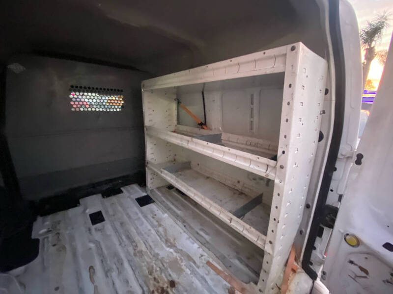 2010 Ford Transit Connect XL