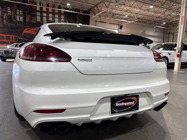 2015 Porsche Panamera GTS