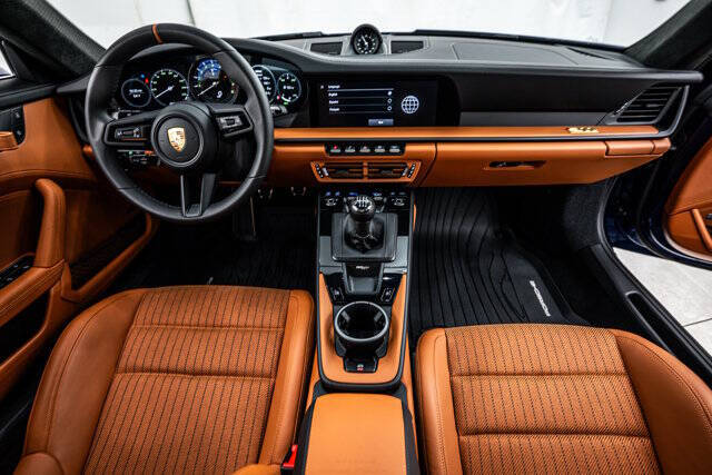 2024 Porsche 911 S/T