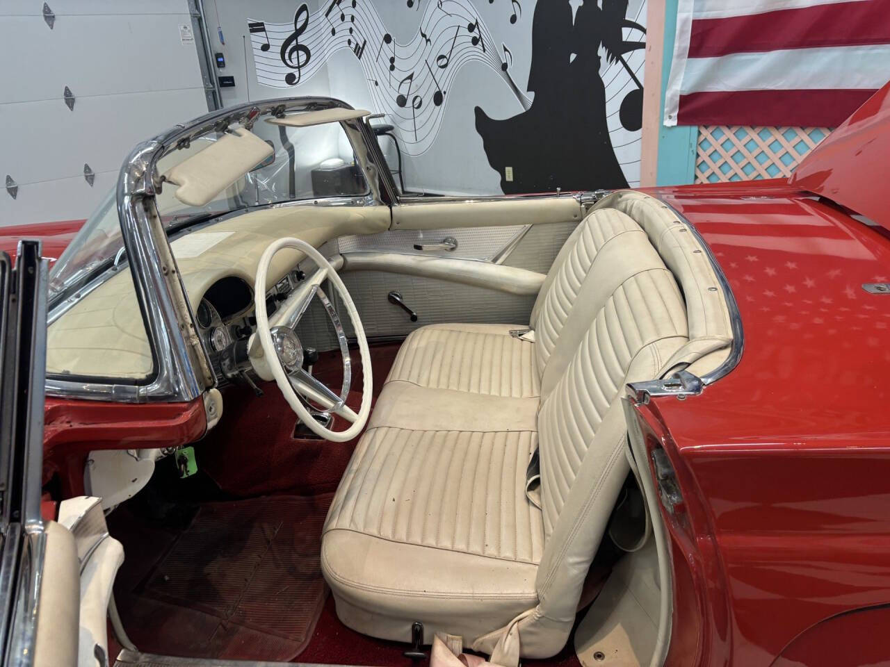1957 Ford Thunderbird 23