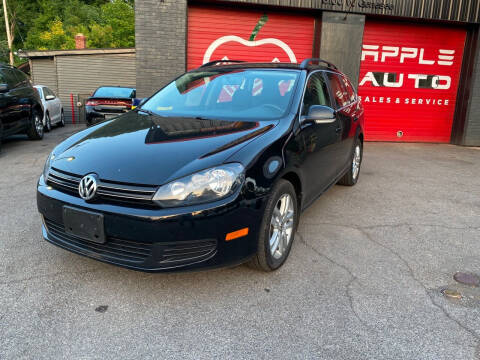 2012 Volkswagen Jetta for sale at Apple Auto Sales Inc in Camillus NY