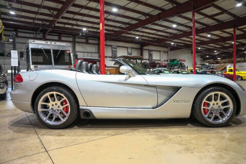 2004 Dodge Viper SRT-10