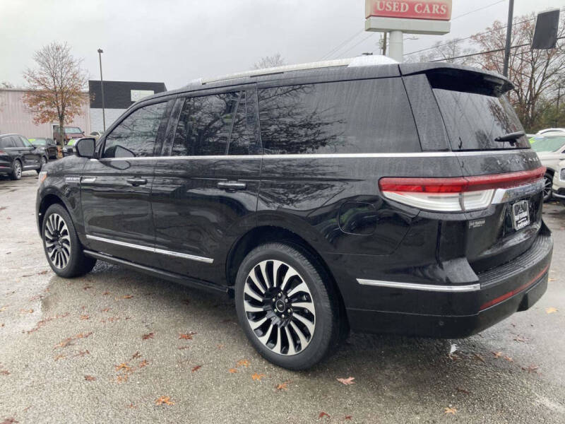 2022 Lincoln Navigator Black Label