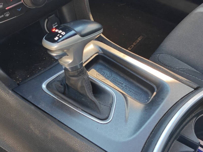 2015 Dodge Charger SXT