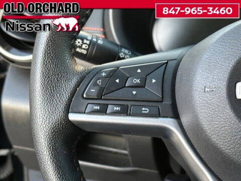 2022 Nissan Kicks SR