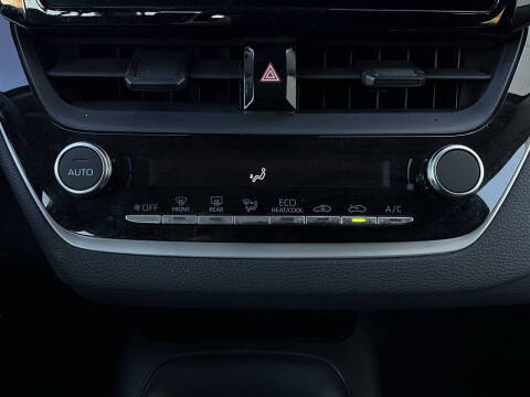 2025 Toyota Corolla Hybrid LE