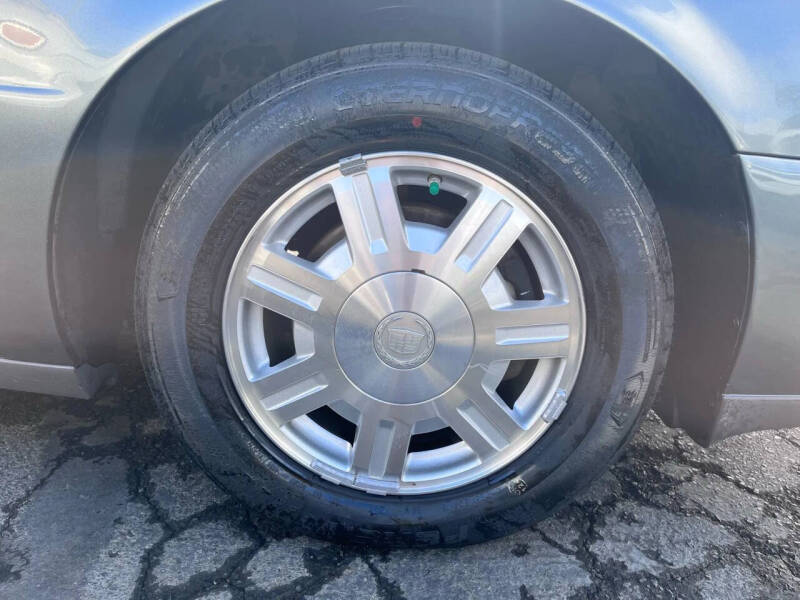 2005 Cadillac DeVille