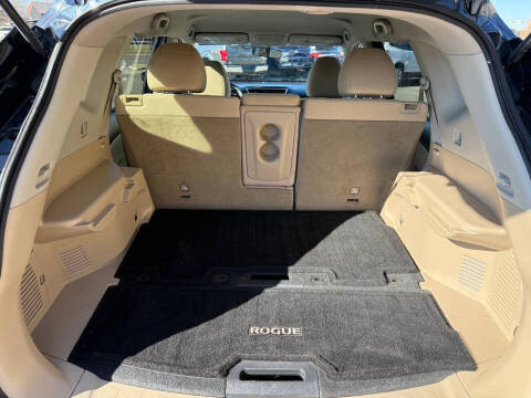 2016 Nissan Rogue SV