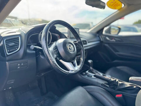 2015 Mazda MAZDA3 s Touring