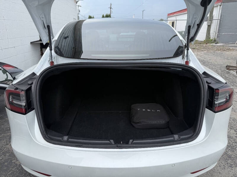 2020 Tesla Model 3 Performance