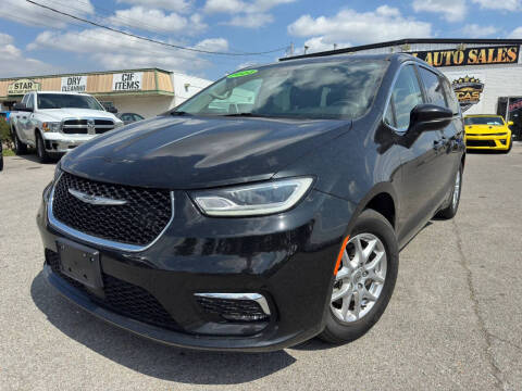 2023 Chrysler Pacifica Touring L