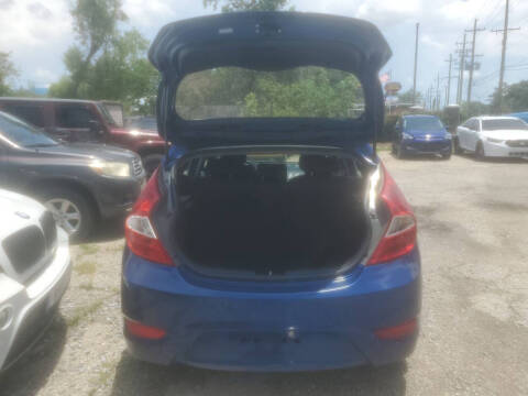 2017 Hyundai Accent SE