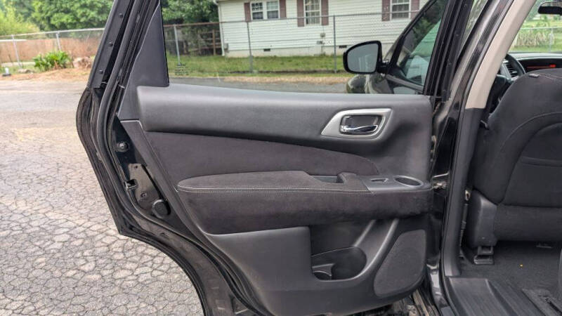 2015 Nissan Pathfinder