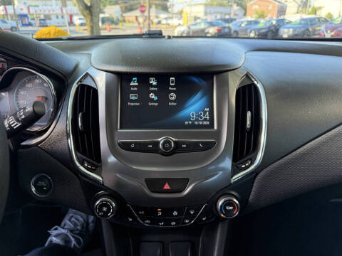 2017 Chevrolet Cruze LT Auto