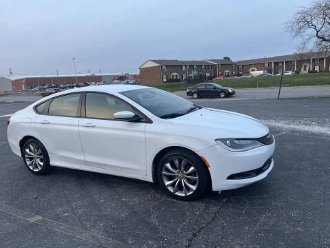 2016 Chrysler 200 S