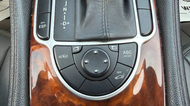 2005 Mercedes-Benz SL-Class SL 500