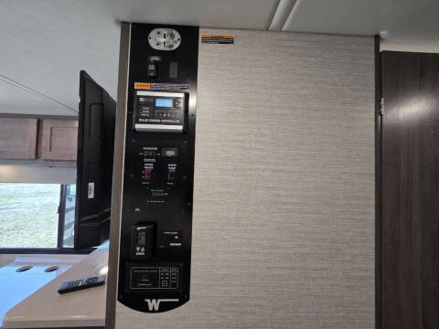 2020 Winnebago Vista