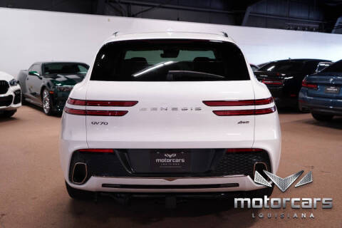 2022 Genesis GV70 2.5T Standard