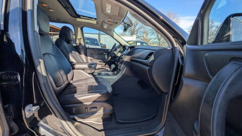 2017 Chevrolet Traverse LT