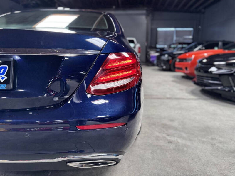 2018 Mercedes-Benz E-Class E 300