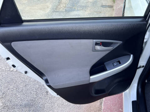 2013 Toyota Prius Three