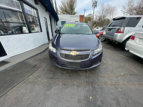 2014 Chevrolet Cruze for sale at Goodfellas auto sales LLC in Clifton NJ