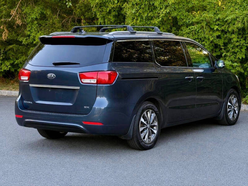 2016 Kia Sedona SX