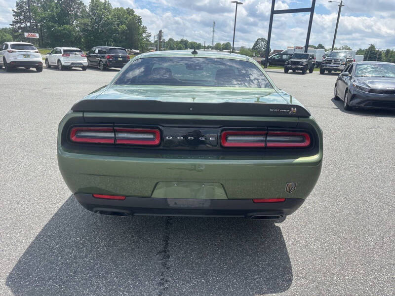 2020 Dodge Challenger
