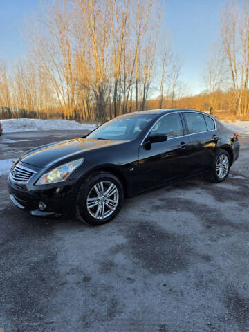 2015 Infiniti Q40