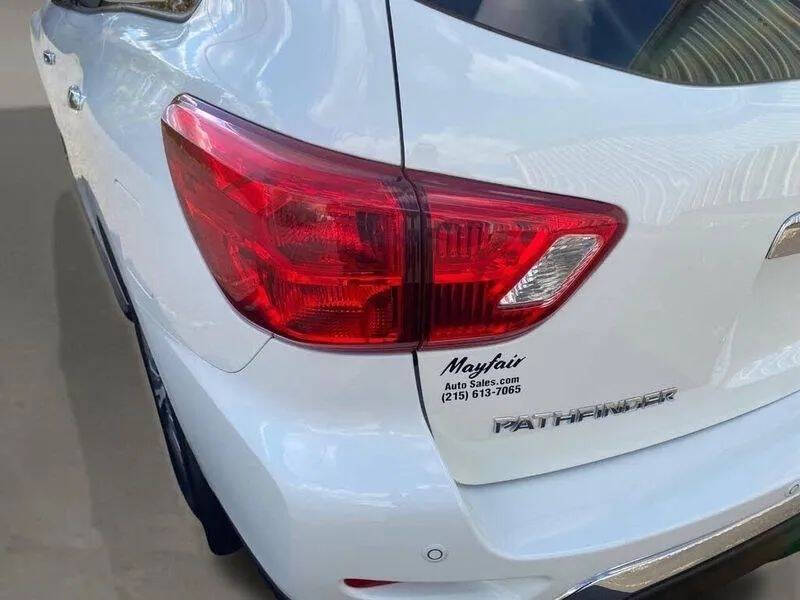 2019 Nissan Pathfinder S