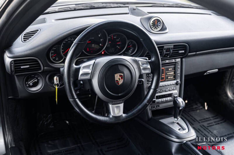 2005 Porsche 911 Carrera