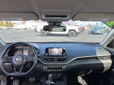 2024 Nissan Altima 2.5 S