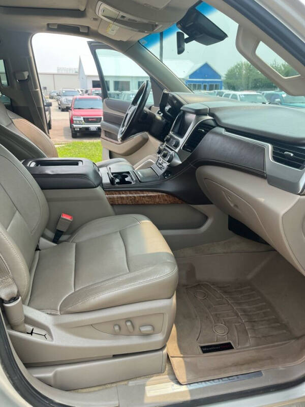 2015 Chevrolet Suburban LTZ