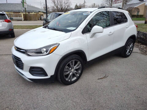 2020 Chevrolet Trax for sale at Dave's Car Corner in Hartford City IN