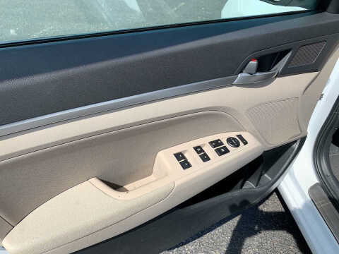 2020 Hyundai Elantra